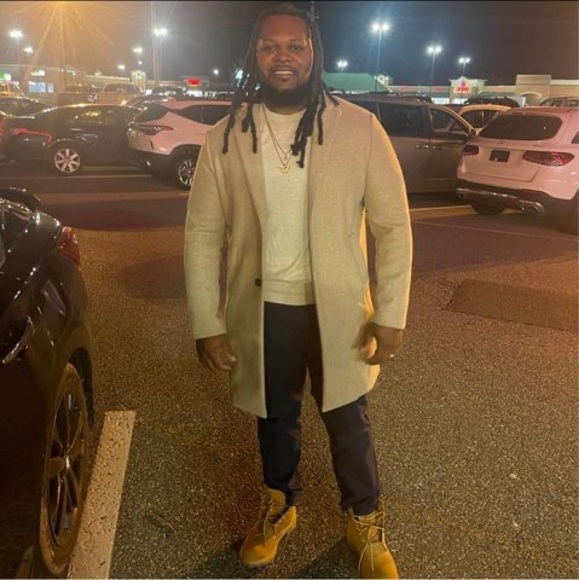 Profile Picture of Chris Hall (@porkeyhall2288) on Poshmark