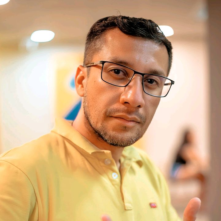 Alexander Ayala - Tiktok Profile Picture of Alexander Ayala (@alexanderfotografias) on Tiktok