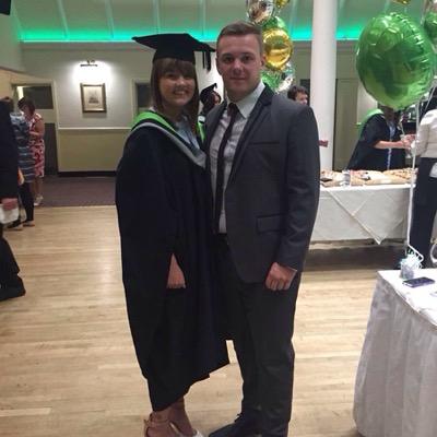 Profile Picture of Amy Jeffery (@AmyJeff_) on Twitter