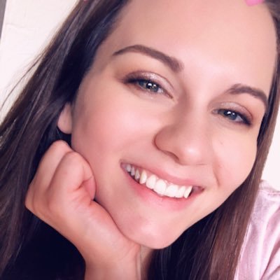 Profile Picture of Brittany Button (@11brittany_) on Twitter