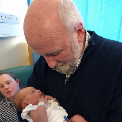 Profile Picture of Fergus Finlay (@fergusfinlay) on Twitter