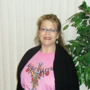 Profile Picture of Bobbie Bares (@bobbie.bares) on Tiktok