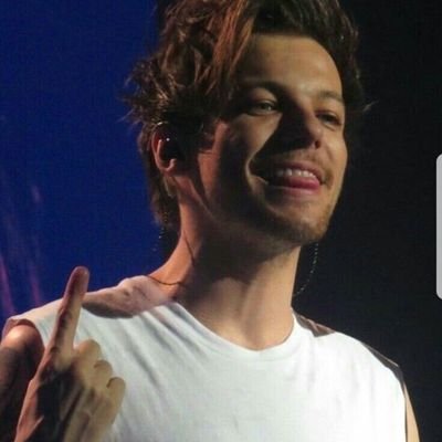 Profile Picture of Mitch (@Juli14042526) on Twitter