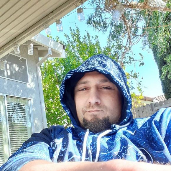 Profile Picture of Greg Stevens (@gregthemechanic) on Poshmark