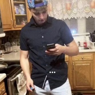 Profile Picture of adamcents (@adamcents) on Tiktok