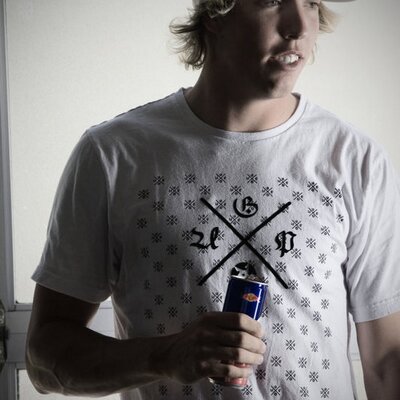 Profile Picture of Mike Day (@mday365) on Twitter