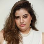 Profile Photo of Júlia Del Bianco | Plus Size (@judelbi) on Instagram