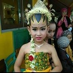 Profile Picture of fiola (@fiola_kirania_tungga_dewi) on Instagram