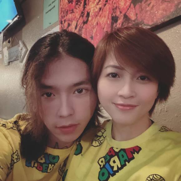 Profile Picture of Nhung Nguyen (@nhungnguyen0491) on Poshmark