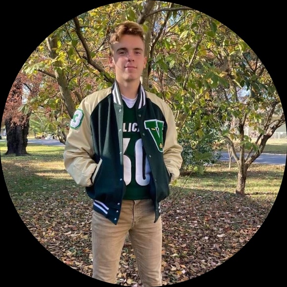 Profile Picture of Jonathan Soderling (@jsod15) on Poshmark