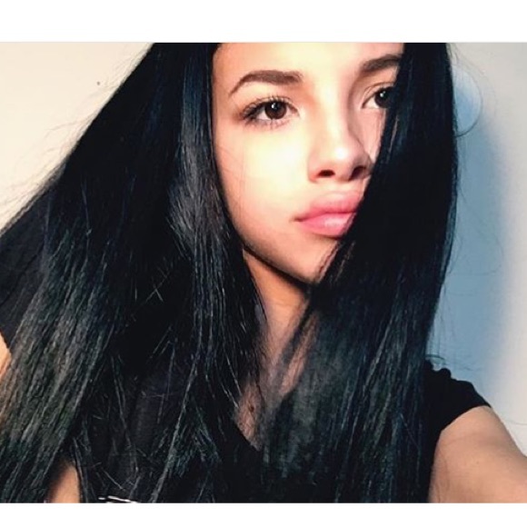 Profile Picture of Josephine Walsh (@josephinewalsh) on Poshmark