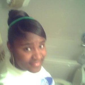 Profile Picture of Lauren Bateman (@laurenbabie) on Myspace