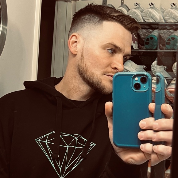 Profile Picture of Joseph Emerson (@josephemerson64) on Poshmark