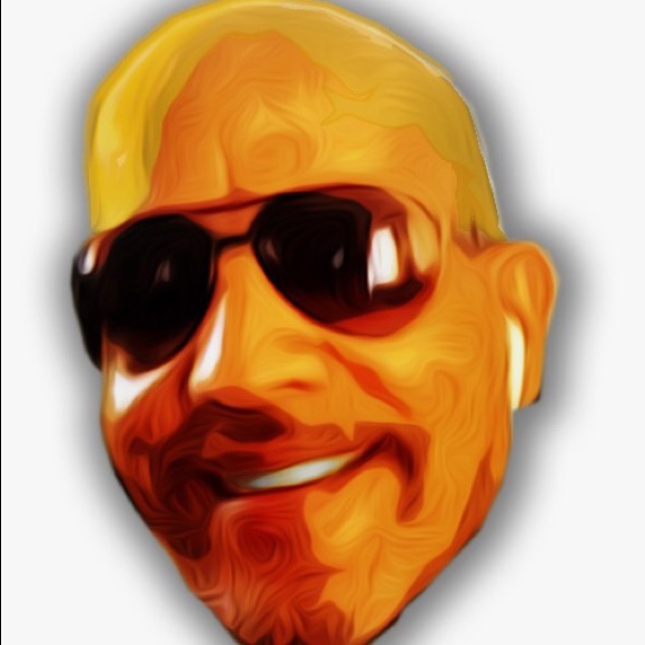 Profile Picture of Michael Rivera (@mikerg610) on Poshmark