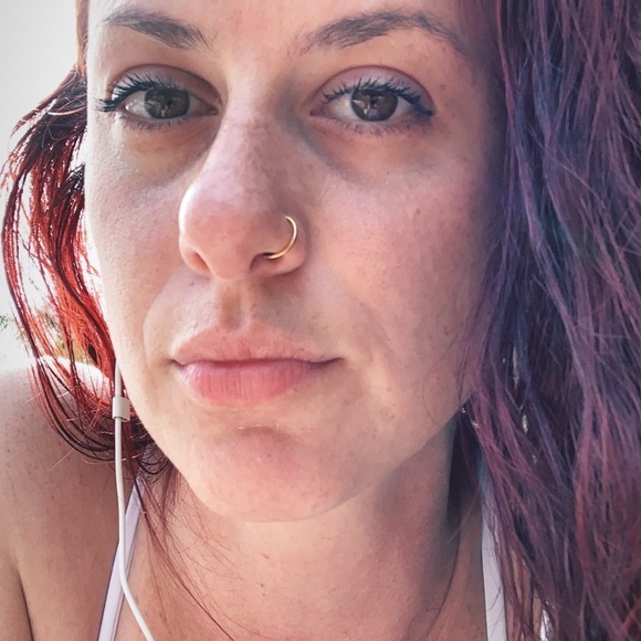 Profile Picture of Rose Quire (@krquire11) on Poshmark