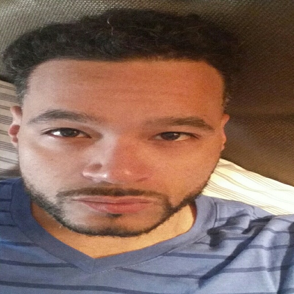 Profile Picture of Eric Concepcion (@ricko550) on Poshmark