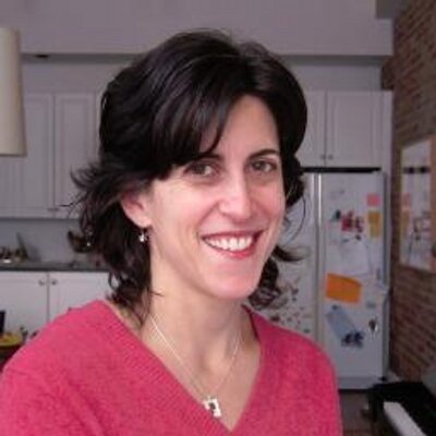 Profile Picture of Amanda Aaron (@AmandaGAaron) on Twitter