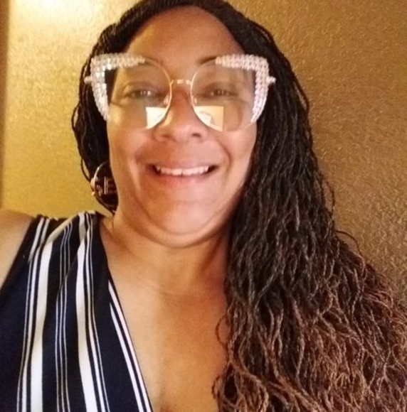 Profile Picture of Sunshine Sunshine (@cincity2524) on Poshmark