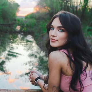 Profile Picture of ＪＥＡＮ A ♥ ✞ (@jeana__snow) on Instagram