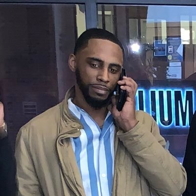 Profile Picture of 8 🐐 (@ARowe223) on Twitter