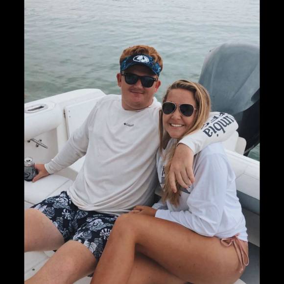 Profile Picture of Chris Barnett (@chrisjbarnett44) on Poshmark