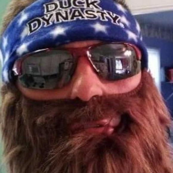 Profile Picture of Curtis Hayes (@curtisandgayle) on Poshmark