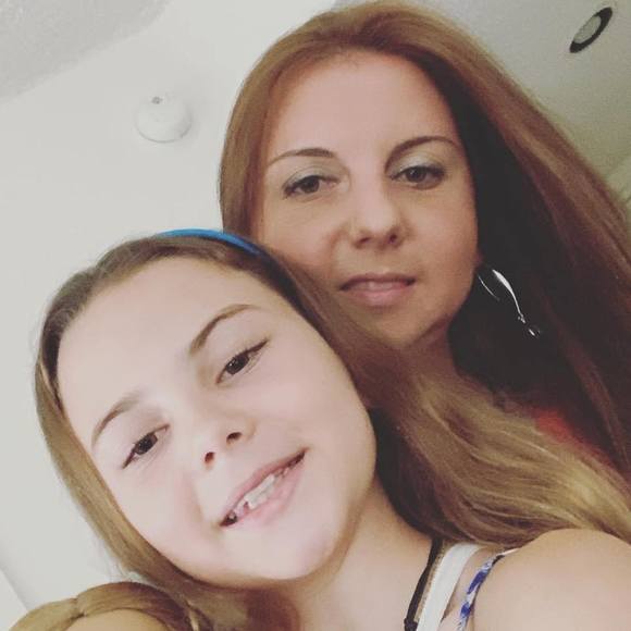 Profile Picture of Bruna Pierrot (@brunapierrot) on Poshmark