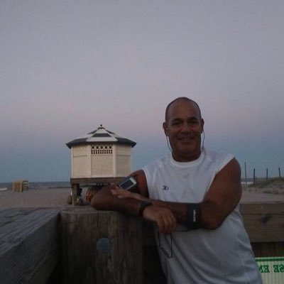 Profile Picture of Steve Delmar (@steveDelmar6) on Twitter