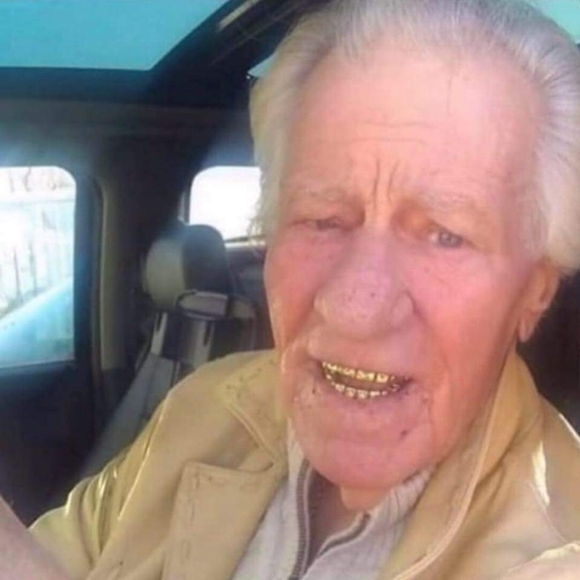 Rico Suave - Poshmark Profile Picture of Rico Suave (@jarvisfe4nandez) on Poshmark