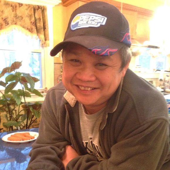 Profile Picture of Duc Chau (@duc_chau) on Poshmark