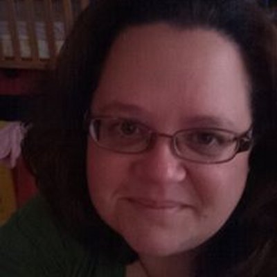 Profile Picture of Valerie Burton (@tattedmom817) on Twitter