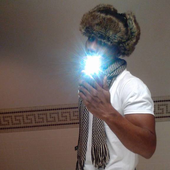 Profile Picture of Jj Flash (@escoesco72) on Poshmark