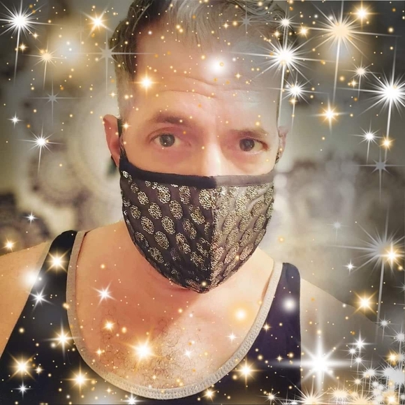 Edward Sylvia - Poshmark Profile Picture of Edward Sylvia (@edness68) on Poshmark