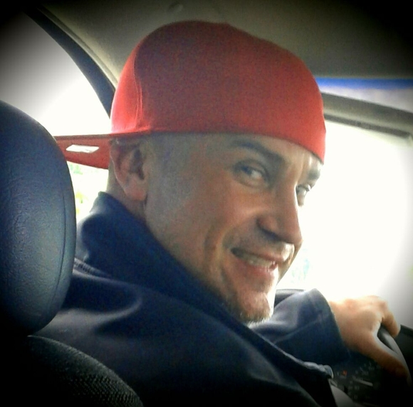 Profile Picture of Nathan Reynolds (@n78reynolds) on Poshmark