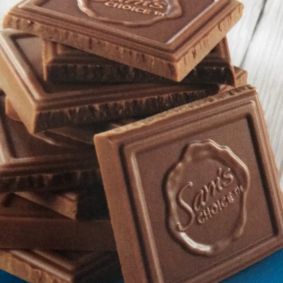 Manu Berny - Poshmark Profile Picture of Manu Berny (@manuberny) on Poshmark