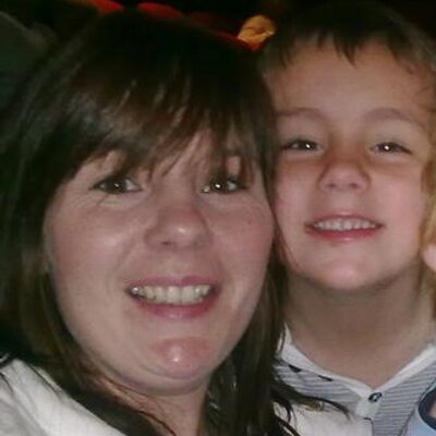 Profile Picture of Vicky Sylvester (@slyolvic) on Twitter