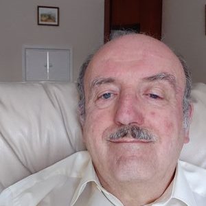 Profile Picture of Richard Hadfield (@RichardHadfiel7) on Twitter