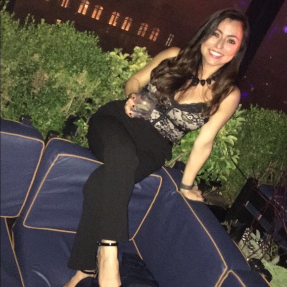 Profile Picture of Daiane Promislow (@daianeee) on Poshmark