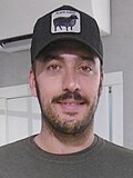 Profile Picture of Emiliano Vivianoon Wikipedia