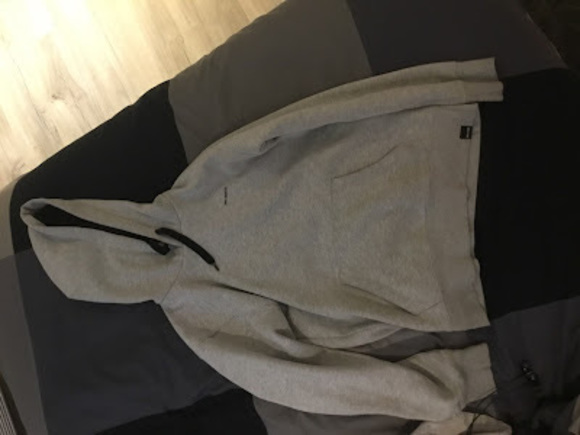 Profile Picture of Álexandre Fréchette (@alexfrech) on Poshmark