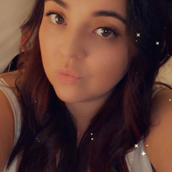 Profile Picture of Melanie Macfee (@melaniemacfee) on Poshmark