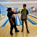Profile Picture of Zachary Gibbs (@the_two_handed_bowler) on Instagram