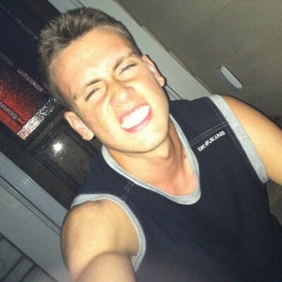 Profile Picture of Tomasz Wisniewski (@tDoG_11) on Twitter