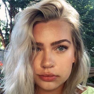 Profile Picture of Carly Newcomb (@NewcombCarly) on Twitter