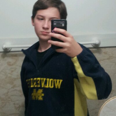 Profile Picture of Jeffrey Caputo (@Peanu6utter99) on Twitter
