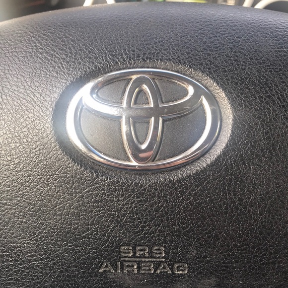 Profile Picture of Rudy Centeno (@centeno82) on Poshmark