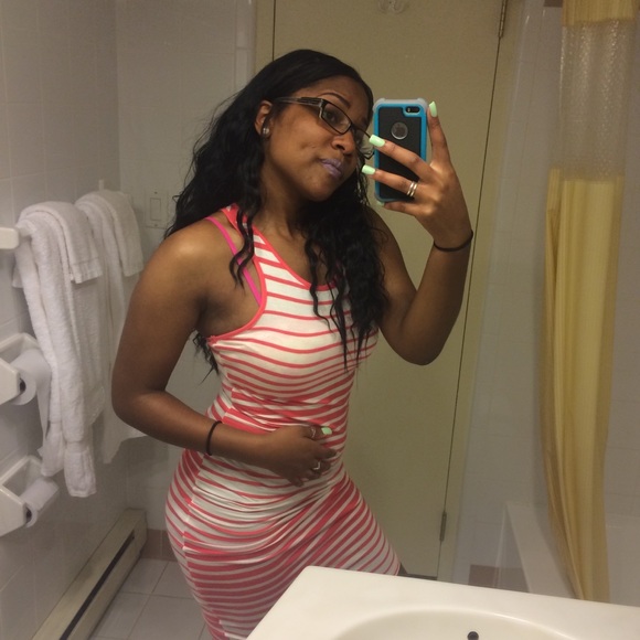 Profile Picture of Quiana Mackall (@qmackall) on Poshmark