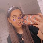 Profile Picture of mia (@miawalters.x) on Instagram