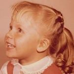 Profile Picture of Melodeebeckman (@littlemoscloset) on Instagram