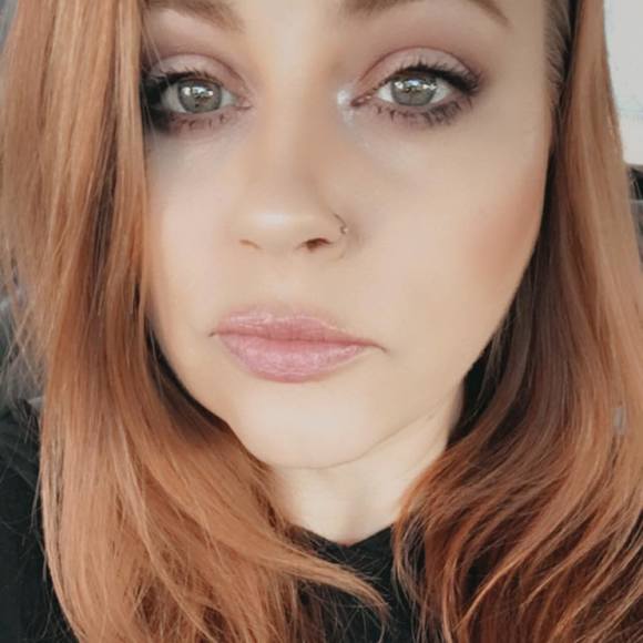 Profile Picture of Whitney Stephens (@whitneyflagg) on Poshmark